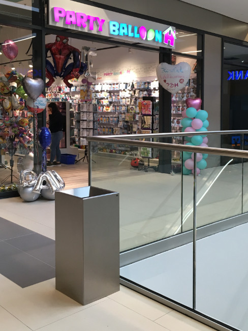 SN-240 Abfallbehälter mit Trichteraufsatz