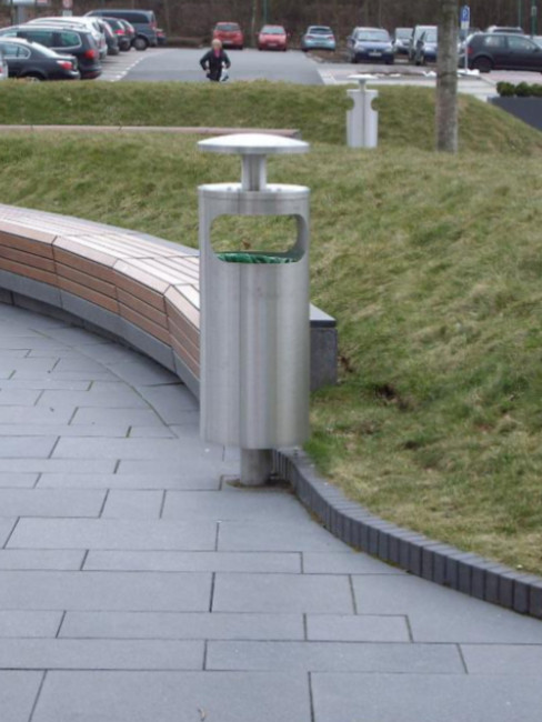 SN-181 Ascher  und Abfallbehälter mit Regenschutz für den Außenbereich