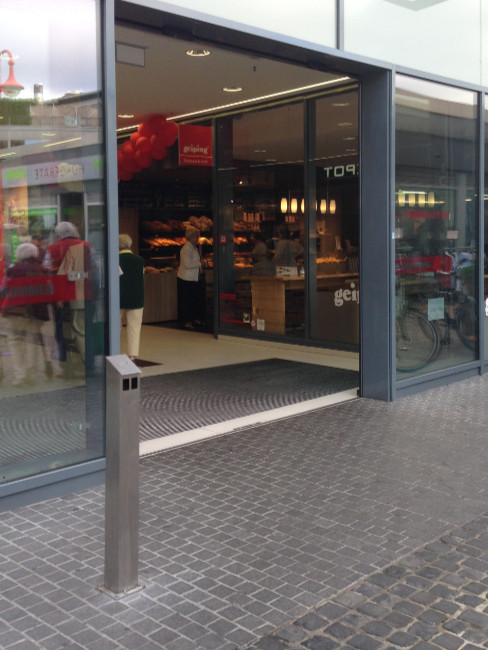 SN-260 Standascher für Aussenbereiche, verdübelt