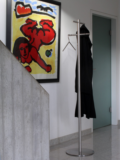 SN-G1 Coat Stand