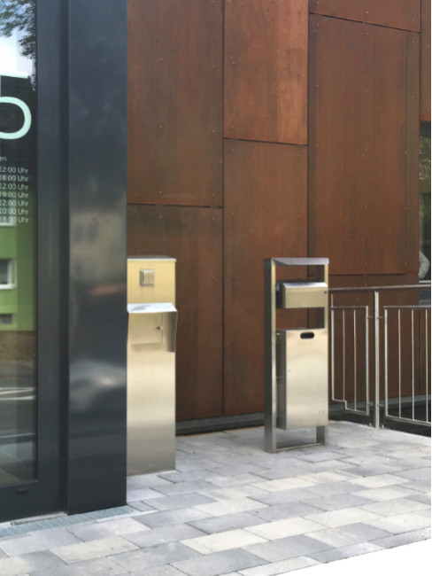 SN-254-F Ascher und Abfallbehälter für Aussenbereiche, fundamentiert