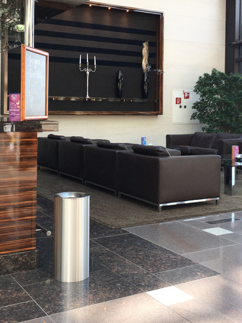 SN-320 in 255x600 mm und Oberfläche Edelstahl geschliffen